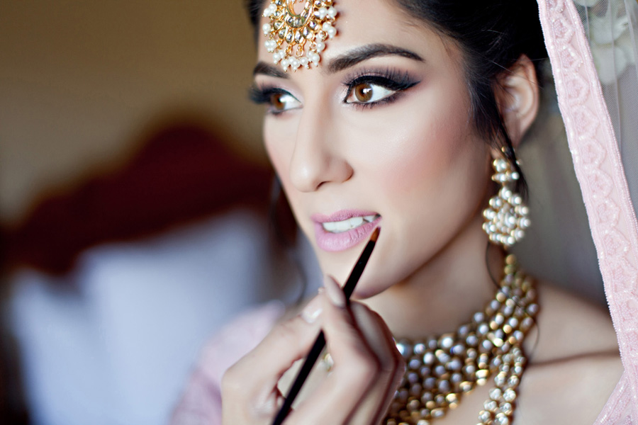 Top 5 Affordable Makeup and Hairstyle Package in Bangalore