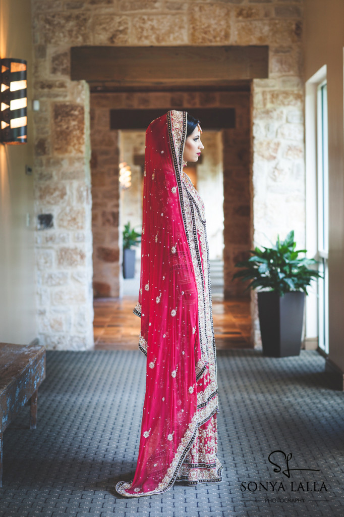 Sonya Lalla dallas south asian wedding photographer www.sonya-lalla.com